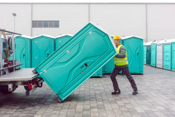 Best Portable restroom trailer rental  in Old Saybrook Center, CT